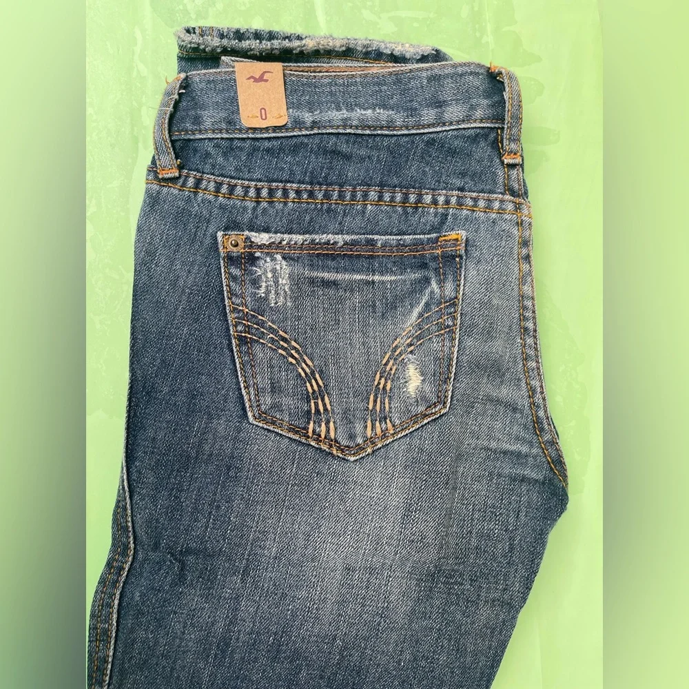 LOW RISE VINTAGE Hollister Cali Hermosa Dark Blue boot leg size 0 irregular - Picture 2 of 13